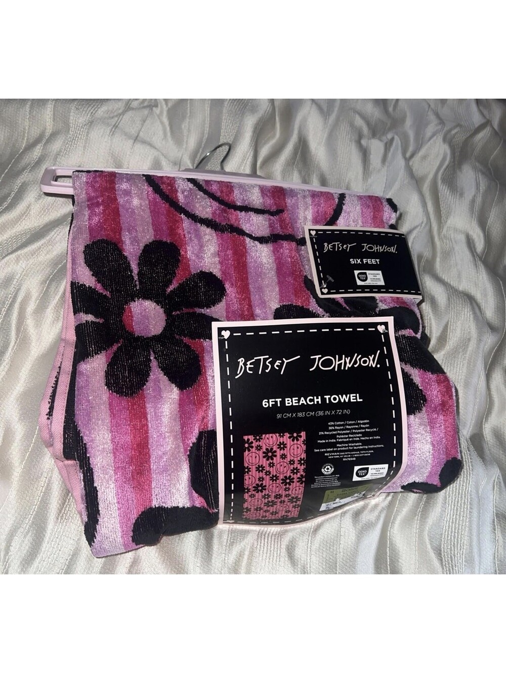 Betsey Johnson Beach Towel Retro Flowers Smiley Face & Pink Stripes, New